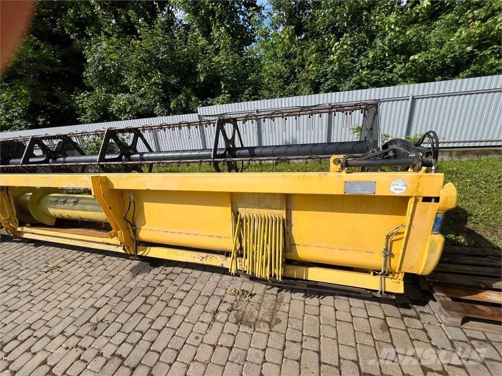 New Holland Жниварка New Holland 7.3 (2013) Erntevorsätze