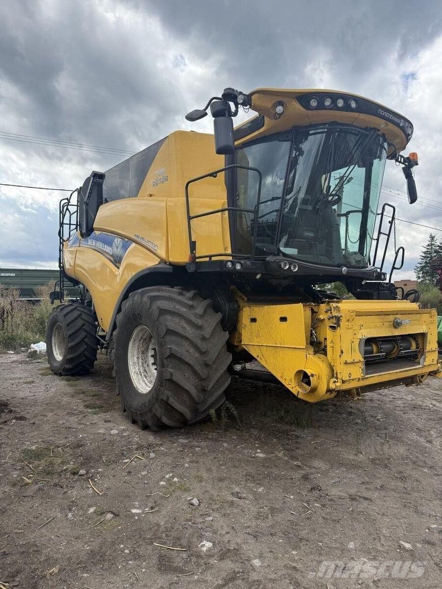 New Holland Комбайн New Holland CR 890 (2021) 联合收割机