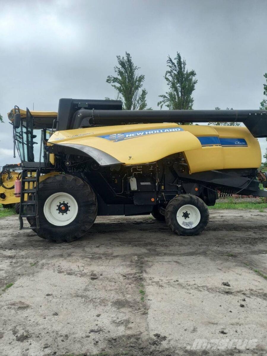 New Holland Комбайн New Holland CX6090 (2016) 联合收割机