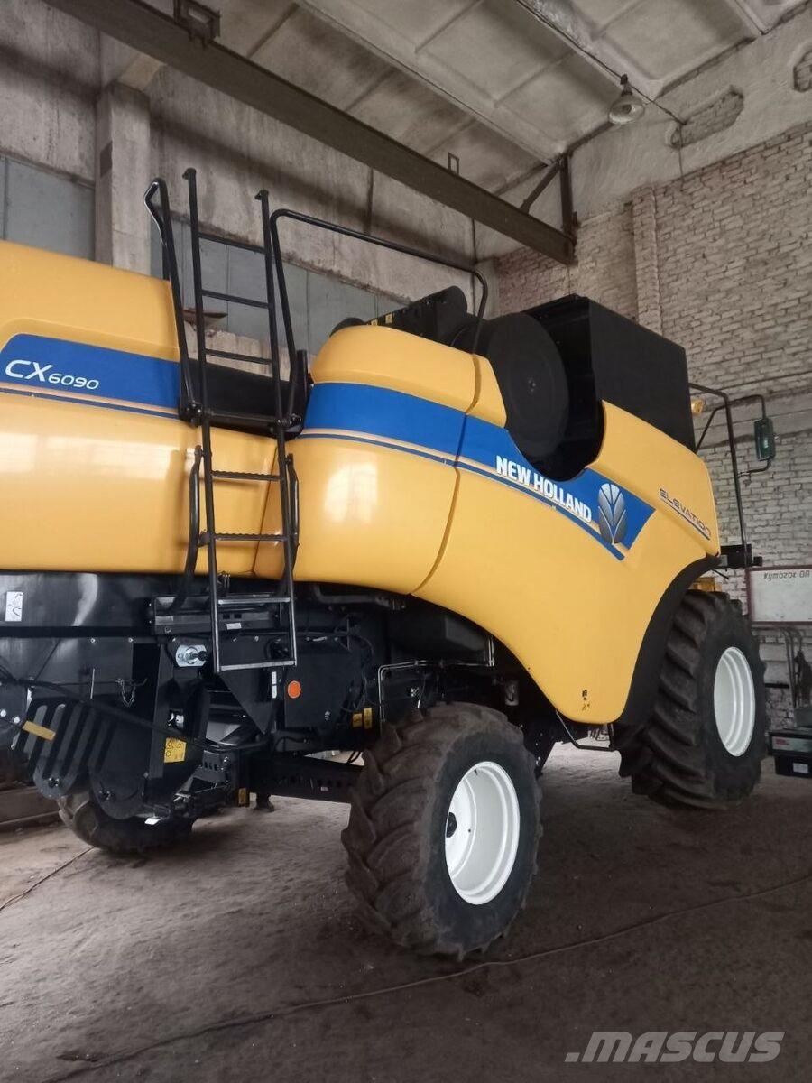 New Holland Комбайн New Holland CX6090 (2016) 联合收割机