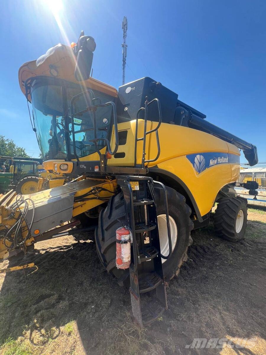New Holland Комбайн New Holland CX8080 (2009) 联合收割机