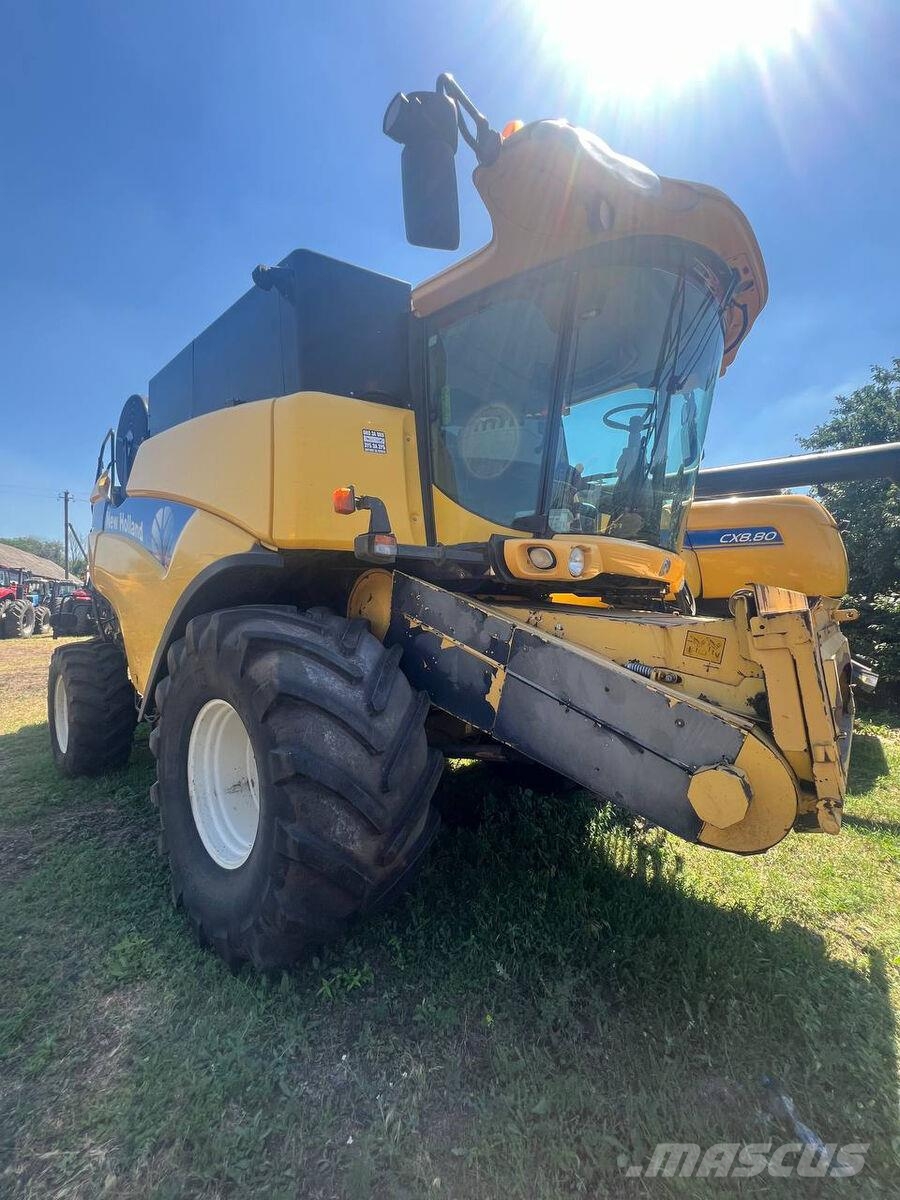 New Holland Комбайн New Holland CX8080 (2009) 联合收割机