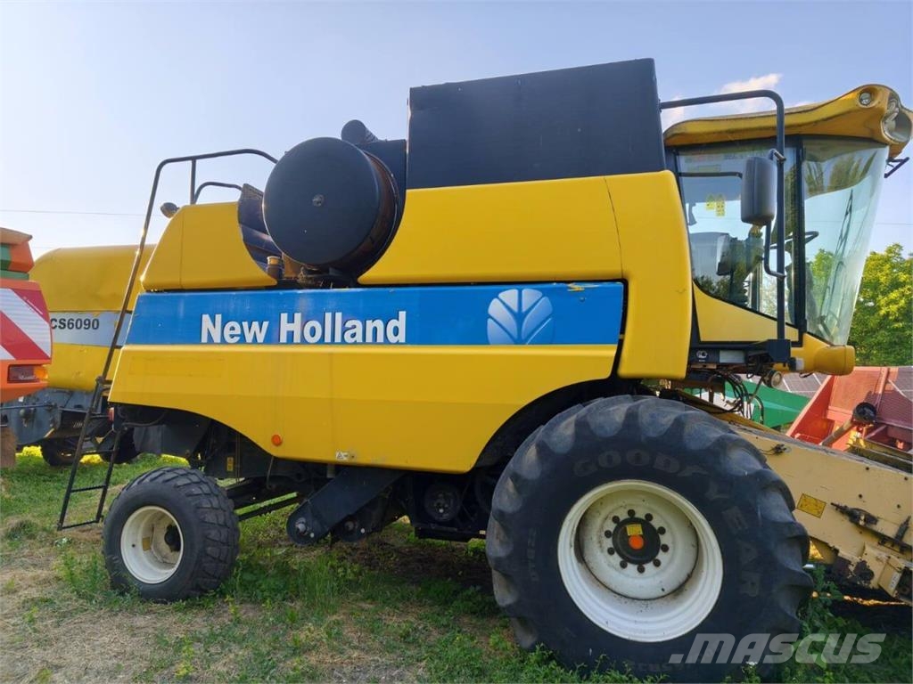 New Holland Комбайн New Holland CS6090 (2007) Kombinované zberacie stroje