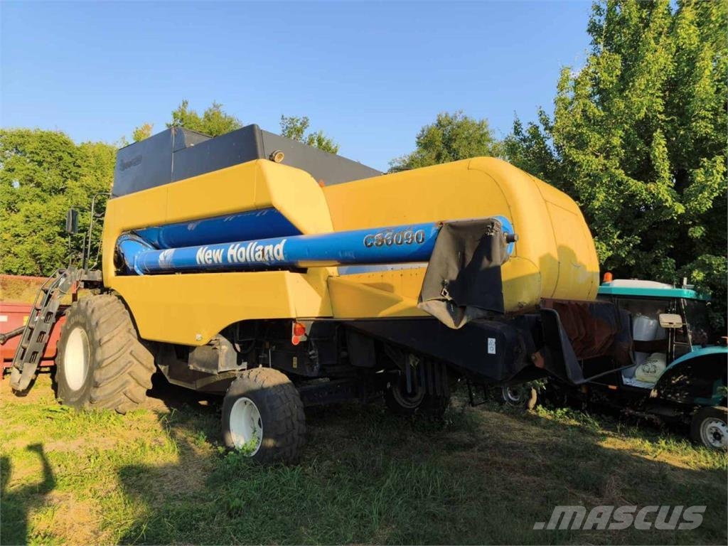 New Holland Комбайн New Holland CS6090 (2007) Kombinované zberacie stroje