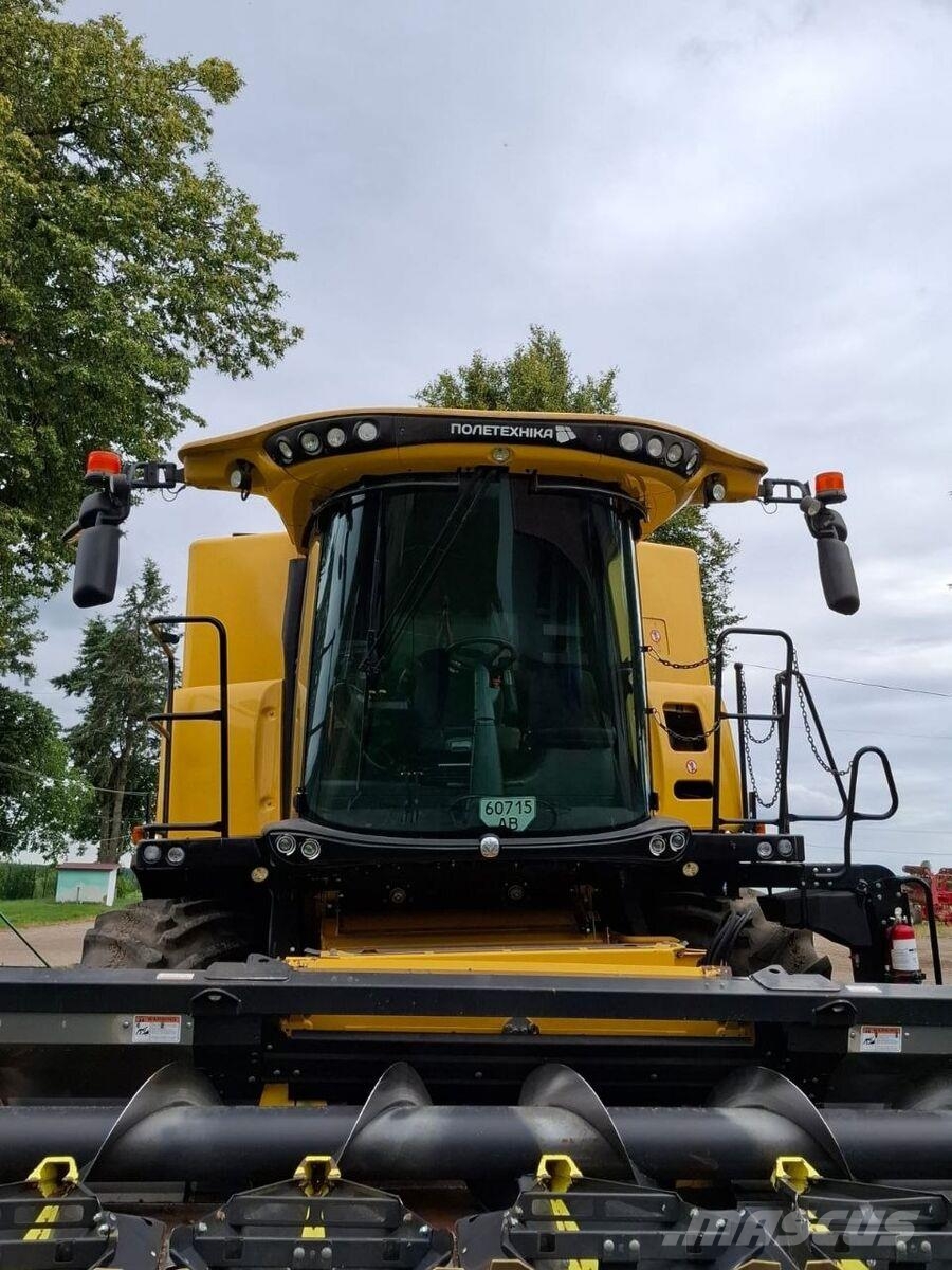 New Holland Комбайн New Holland CR8.90 (2021) Kombinované zberacie stroje