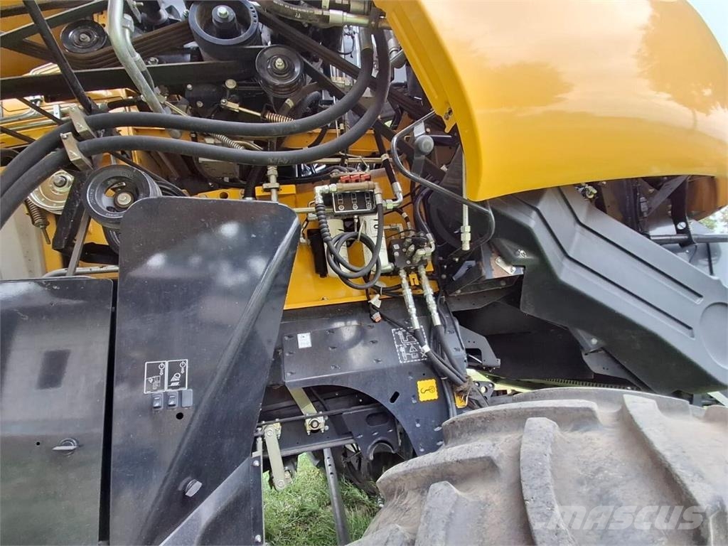 New Holland Комбайн New Holland CR8.90 (2021) Kombinované zberacie stroje