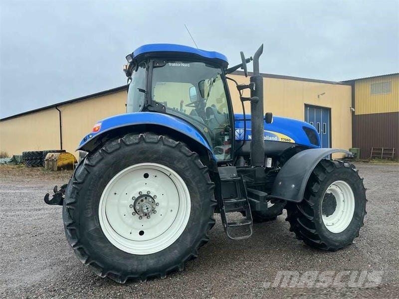New Holland Трактор New Holland T7060 (2008) Tractoren