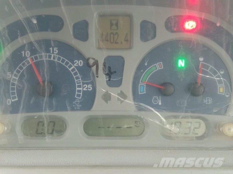 New Holland Трактор New Holland T7060 (2009) Tractoren