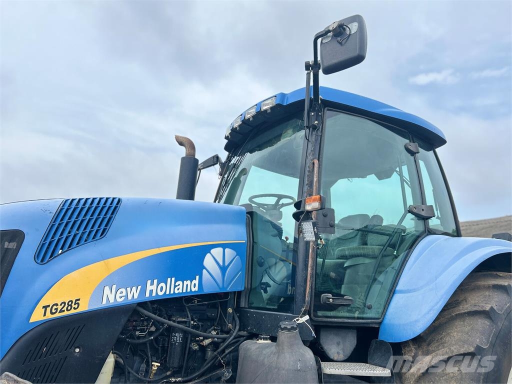 New Holland Трактор New Holland TG285 (2005) Tractoren
