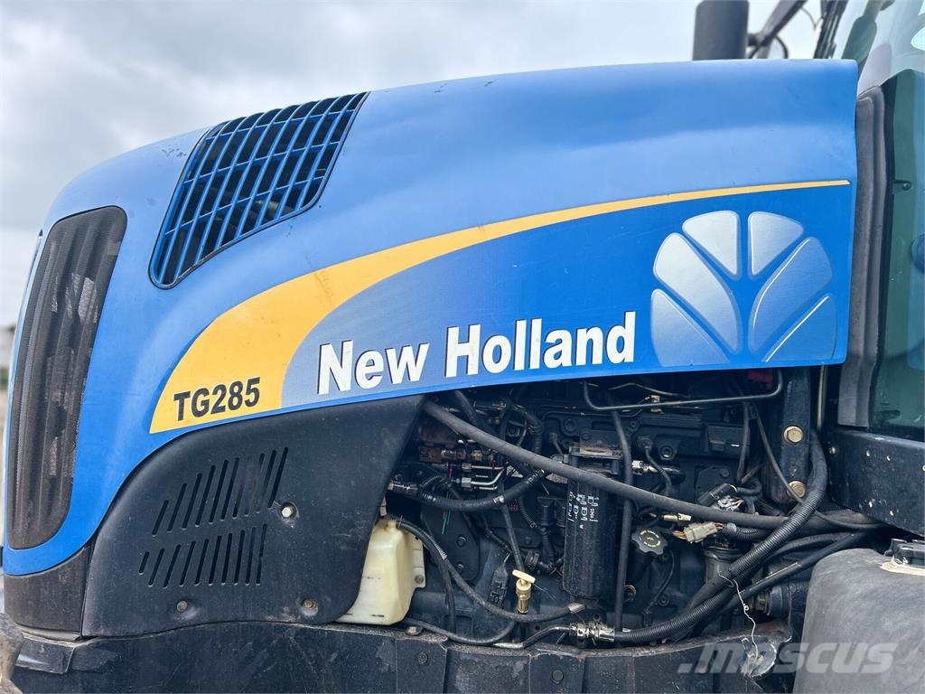 New Holland Трактор New Holland TG285 (2005) Tractoren
