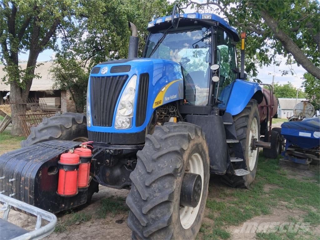 New Holland Трактор New Holland T8040 (2007) Трактори