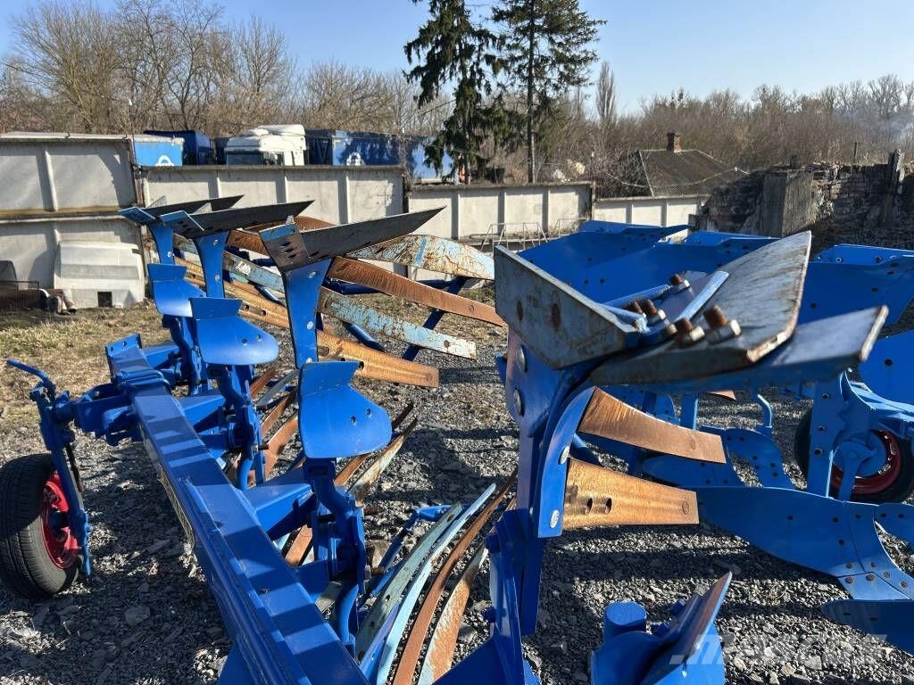 Rabe 4+ Оборотные плуги