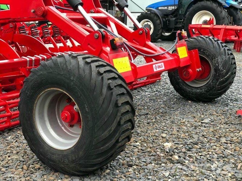 Ünlü Борона дискова Unlu Armoni XL 400 (2026) Kiekkomultaimet ja lautasäkeet