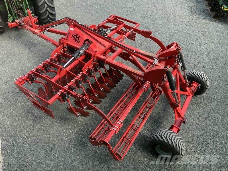  Ünlü Борона дискова Unlu Armoni XL 400 демка (2026 Kiekkomultaimet ja lautasäkeet