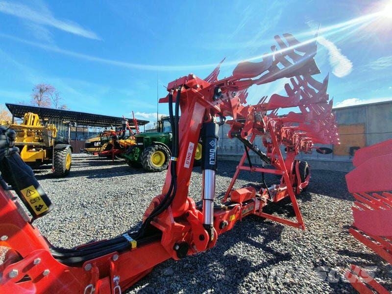 Ünlü Плуг механічний оборотний напівпричіпний Unlu Reversible ploughs