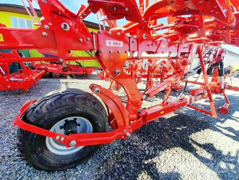 Ünlü Плуг механічний оборотний напівпричіпний Unlu Reversible ploughs