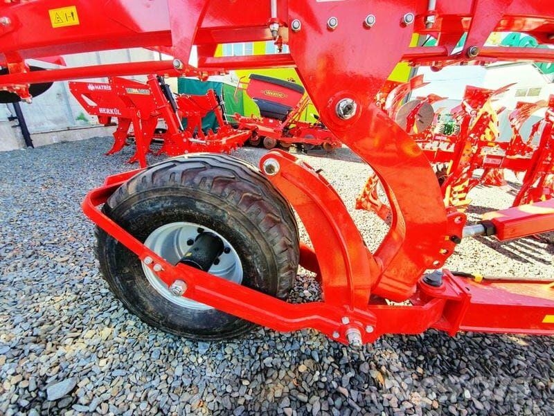 Ünlü Плуг механічний оборотний напівпричіпний Unlu Reversible ploughs