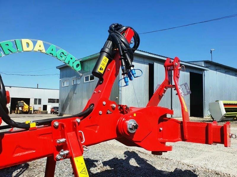 Ünlü Плуг механічний оборотний напівпричіпний Unlu Reversible ploughs