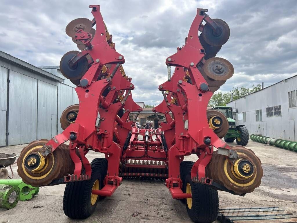 Väderstad Carrier 820 Otros camiones