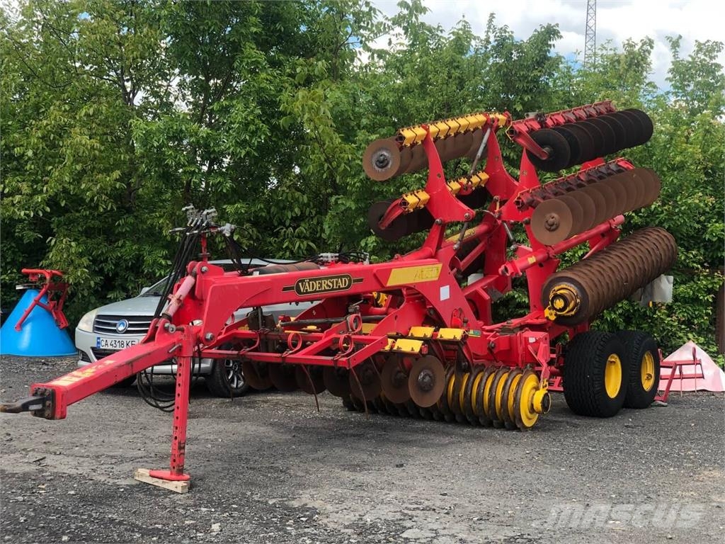 Väderstad Дискова борона Vaderstad Carrier 650 (2009) Kiekkomultaimet ja lautasäkeet