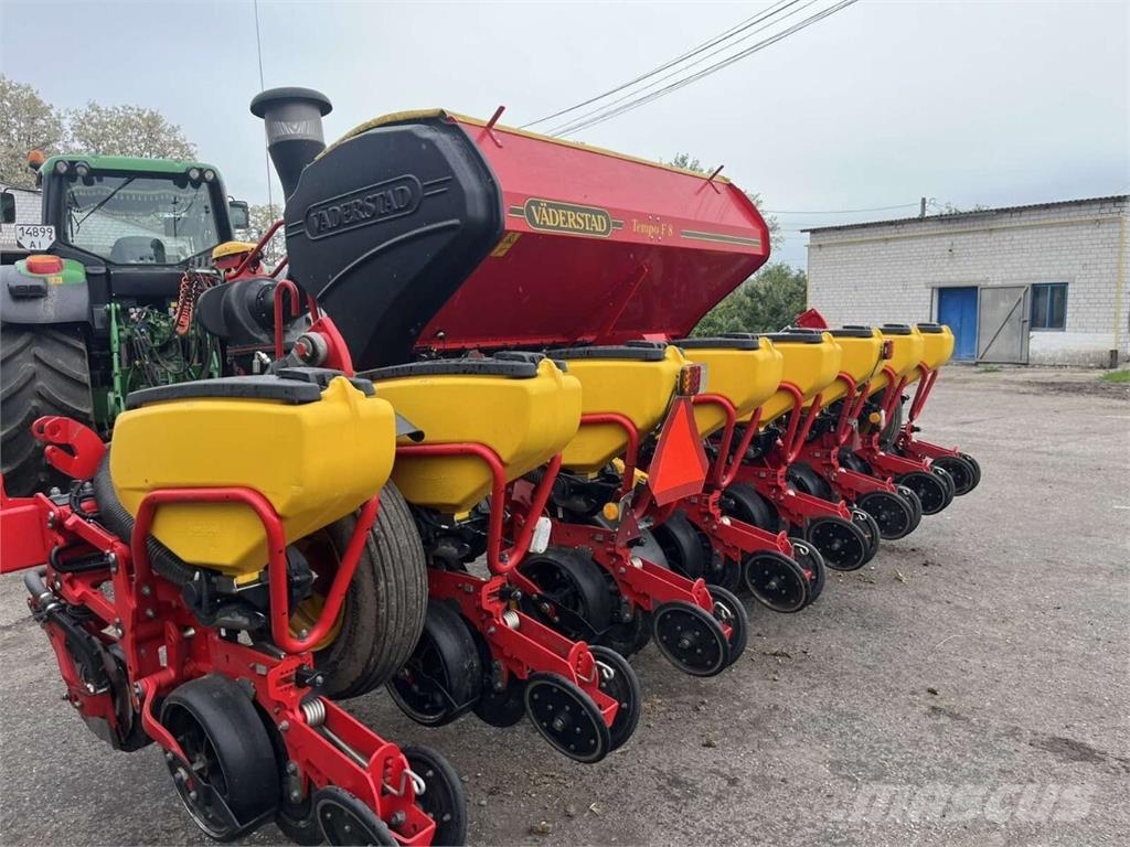 Väderstad Сівалка Vaderstad Tempo F8 (2022) Semoir de précision