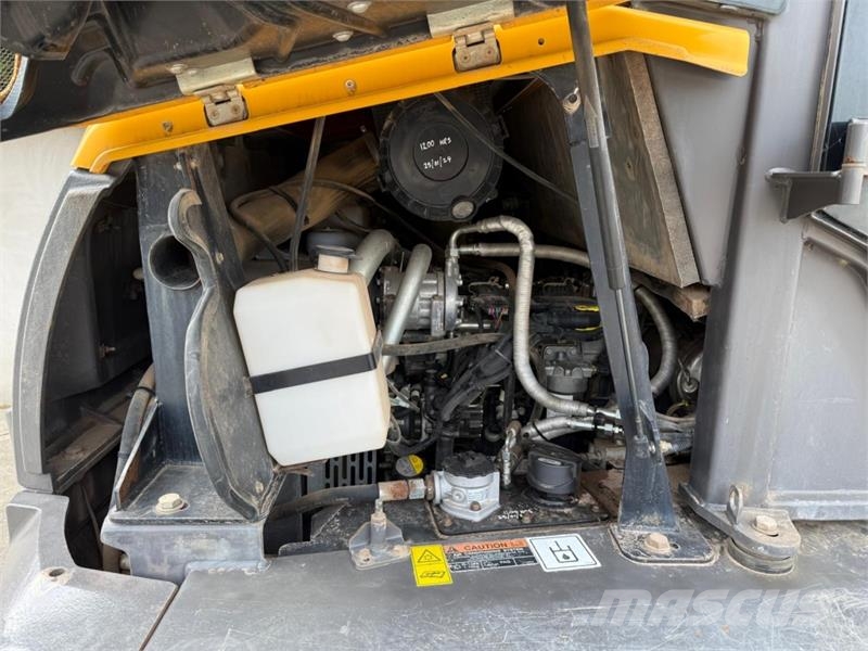 Mecalac 6MDX Dumper (2019) Camiones articulados