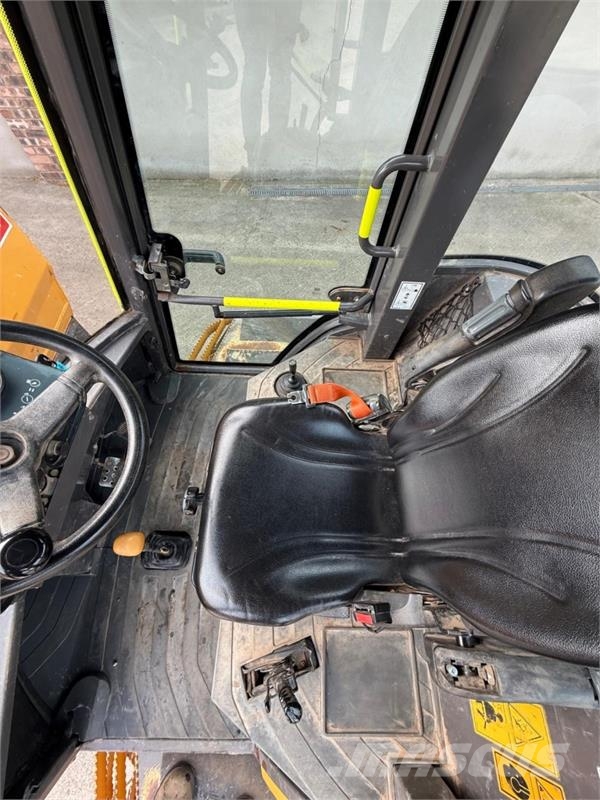 Mecalac 6MDX Dumper (2019) Camiones articulados