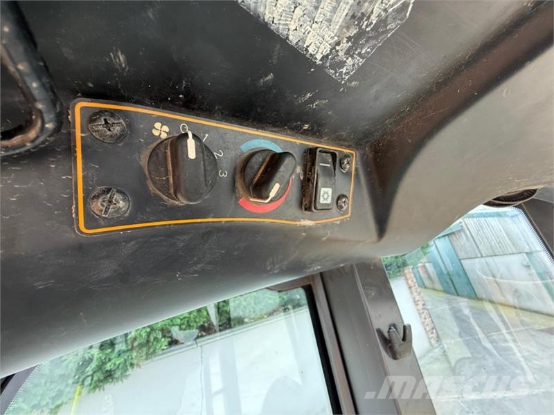 Mecalac 6MDX Dumper (2019) Camiones articulados