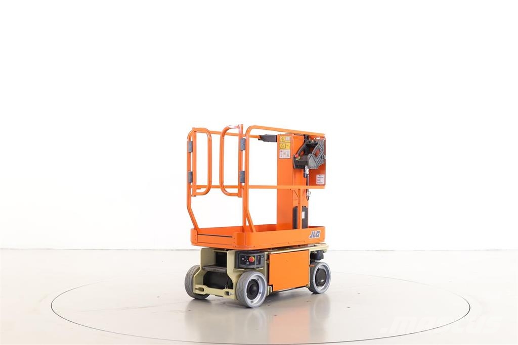 JLG 1230ES رافعات السارية الرأسية