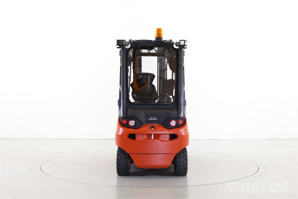 Linde E35L-01-387 Електрически вилични кари-повдигачи