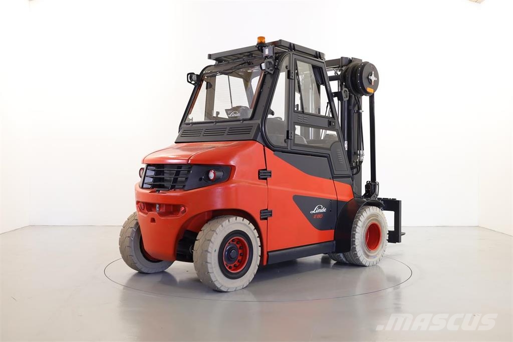 Linde E80-01 Elektrikli forkliftler
