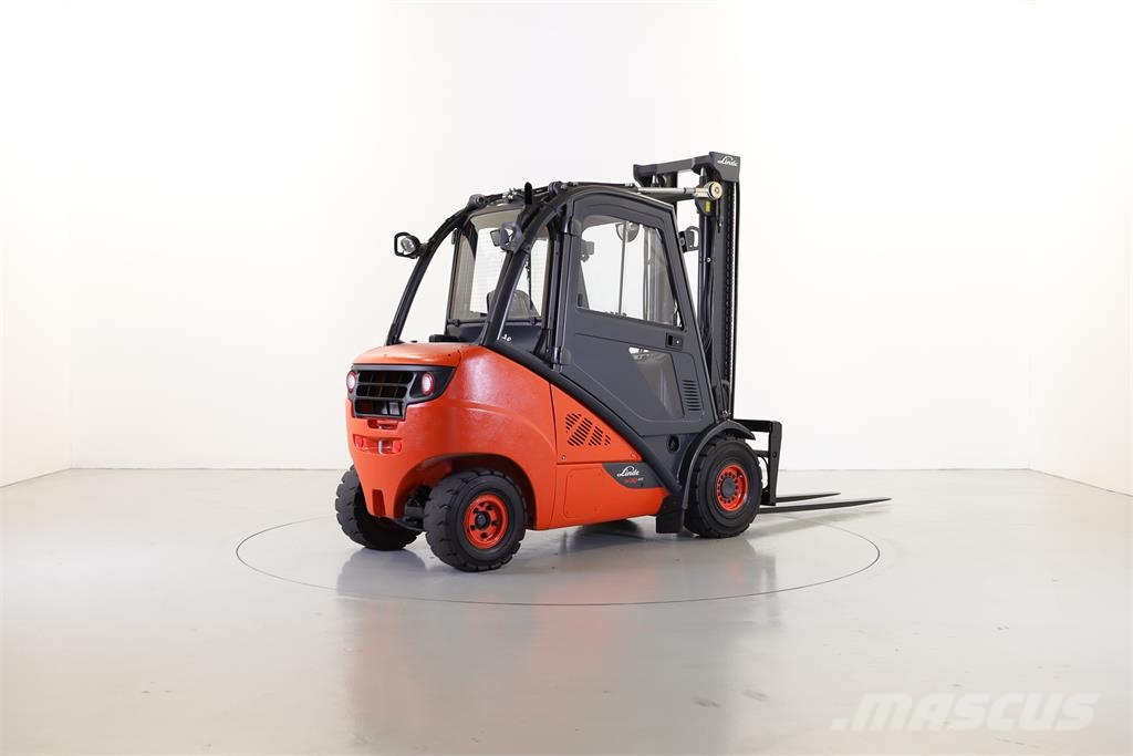 Linde H30D-02 (393) Дизельні навантажувачі