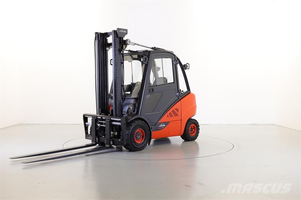 Linde H30D-02 (393) Дизельні навантажувачі