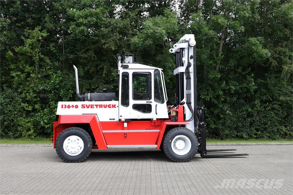 Svetruck 13,6 60 32 Dīzeļa autoiekrāvēji