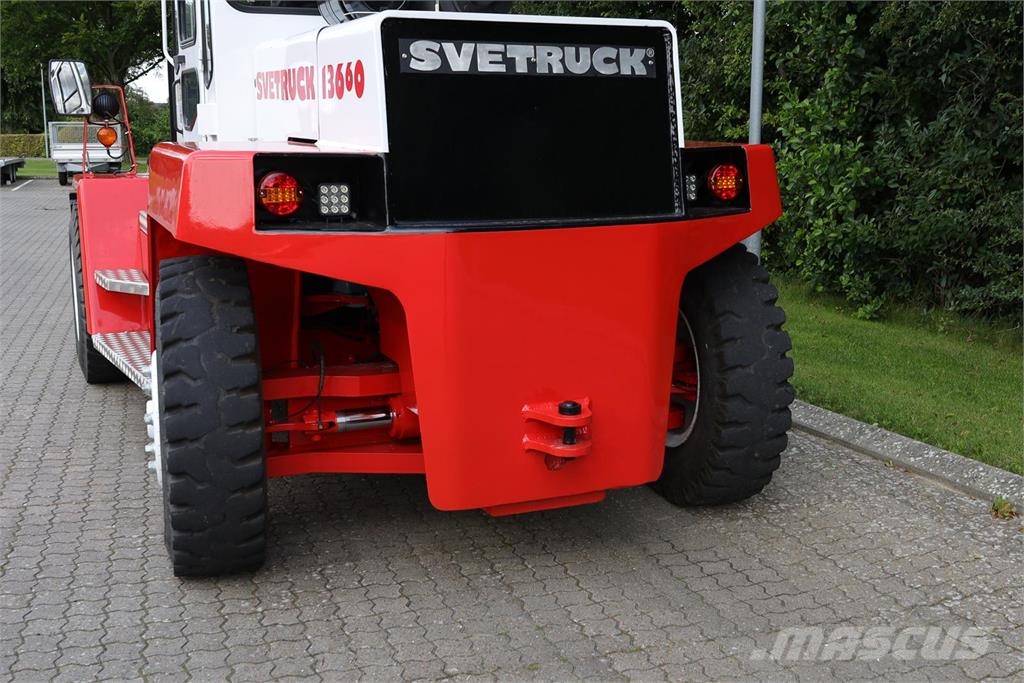 Svetruck 13,6 60 32 Dīzeļa autoiekrāvēji