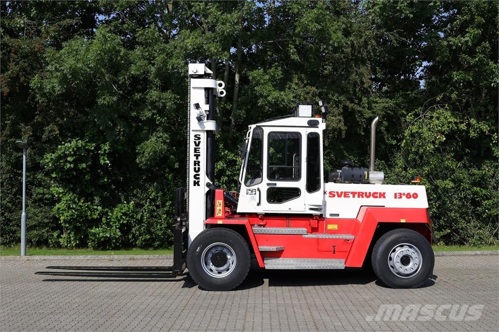 Svetruck 13,6 60 32 Dīzeļa autoiekrāvēji