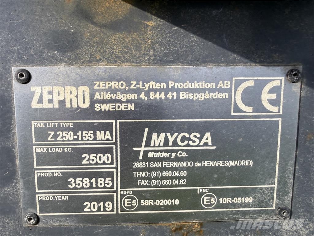 Leci 1-aks, Zepro-lift Semirremolques con carrocería de caja