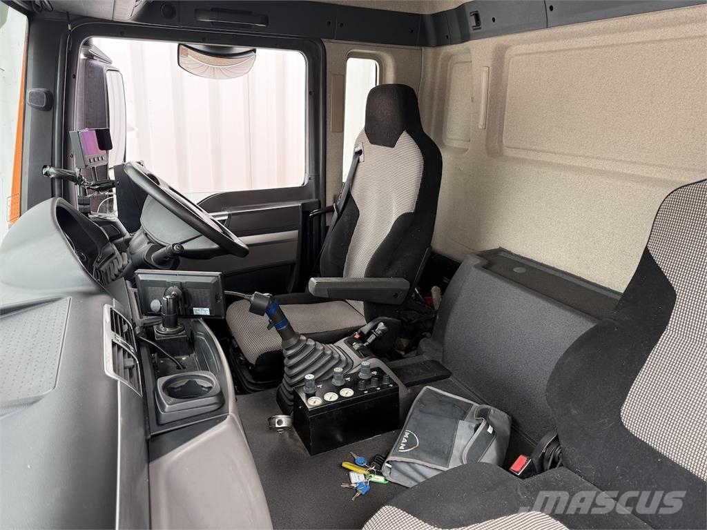 MAN TGS 18.360 Beam S9000 Caminhões varredoras