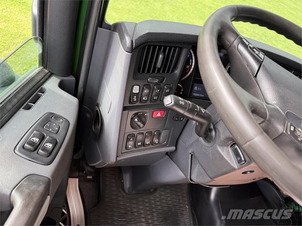 Scania R480 탑차 트럭