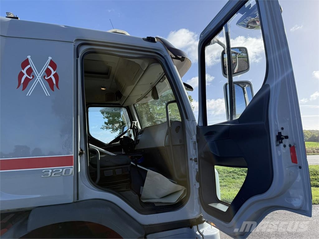 Volvo FE320 HMF1520K4RC Автомобильные краны