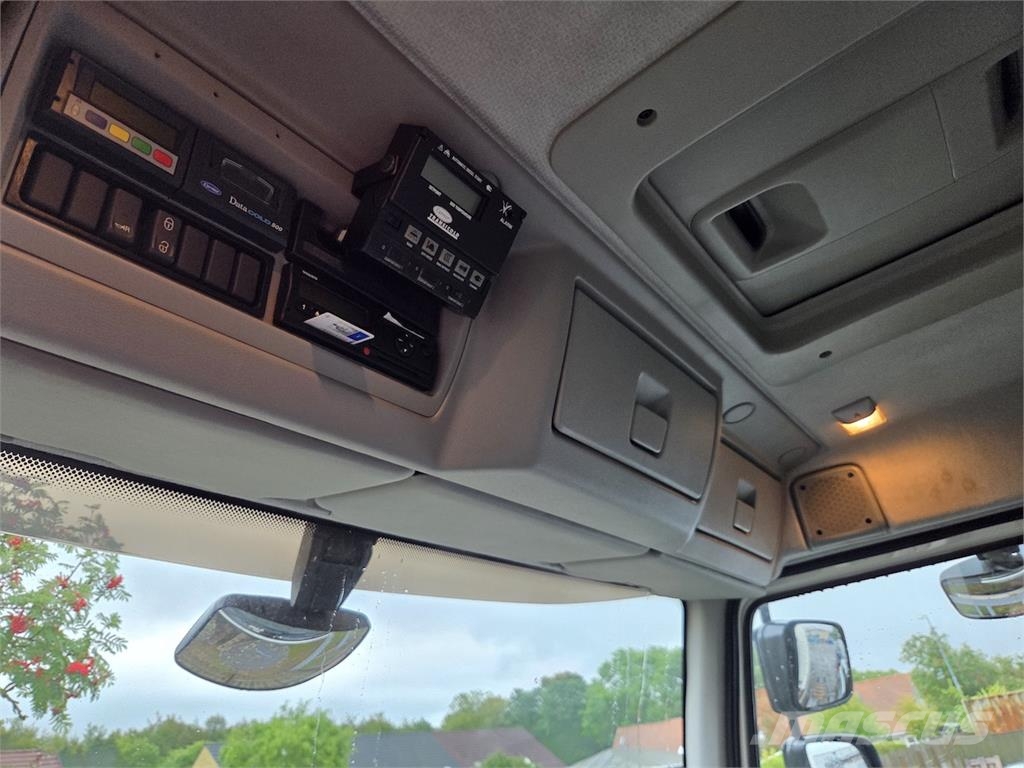 Volvo FL240 Kastenaufbau