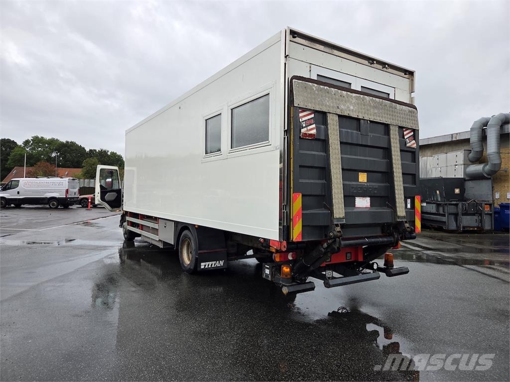 Volvo FL240 Kastenaufbau