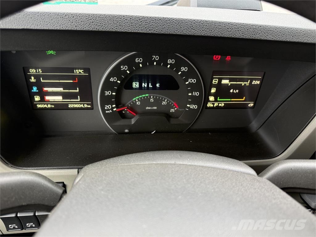 Volvo FM500 起重可拆卸式卡車
