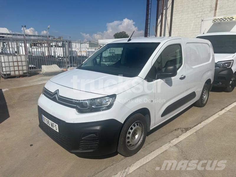 Citroën BERLINGO XL هيكل صندوقي