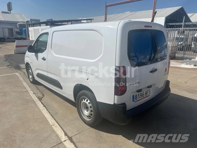 Citroën BERLINGO XL هيكل صندوقي