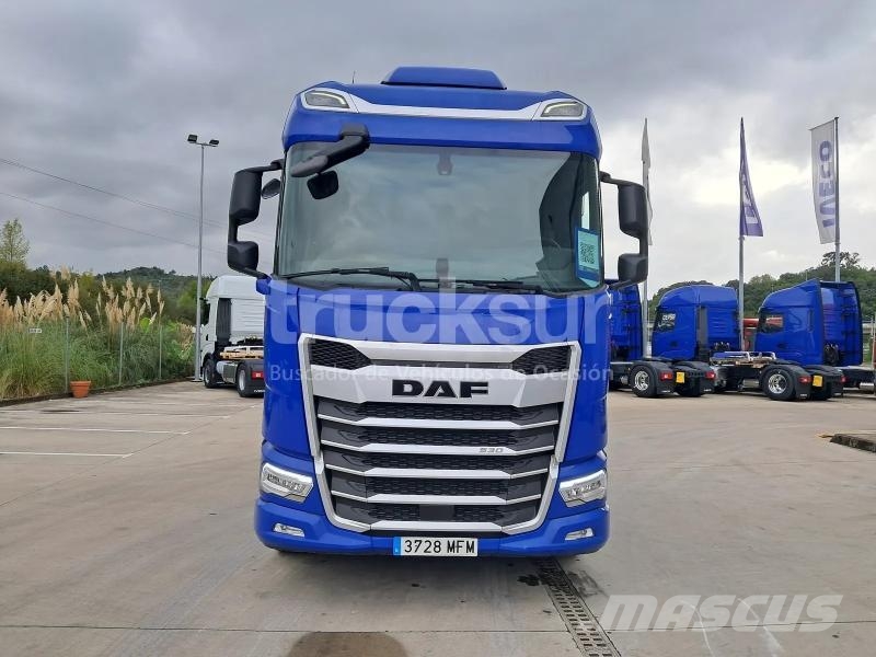 DAF XG530FT EQUIPO HIDRAULICO Sadulveokid