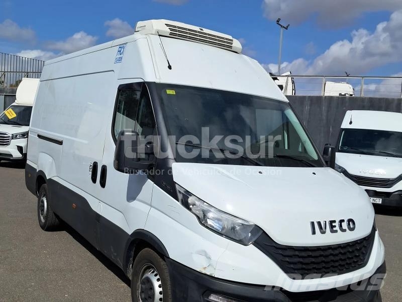 Iveco 35S14 12M3 FRC-X ME TG THK Van a temperatura controllata