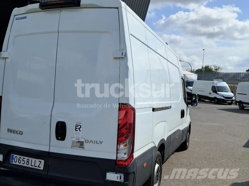Iveco 35S14 12M3 FRC-X ME TG THK Van a temperatura controllata