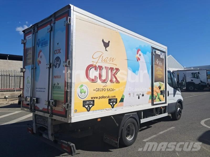 Iveco 70C14 GNC FRC-X Camiones con temperatura controlada