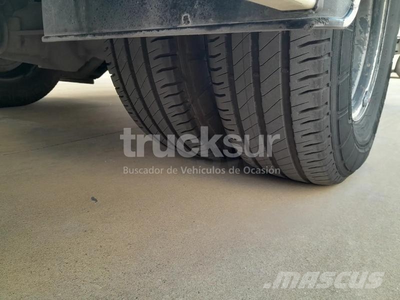 Iveco 72C18 10P FRC-X P/E THK E6 Furgoonautod